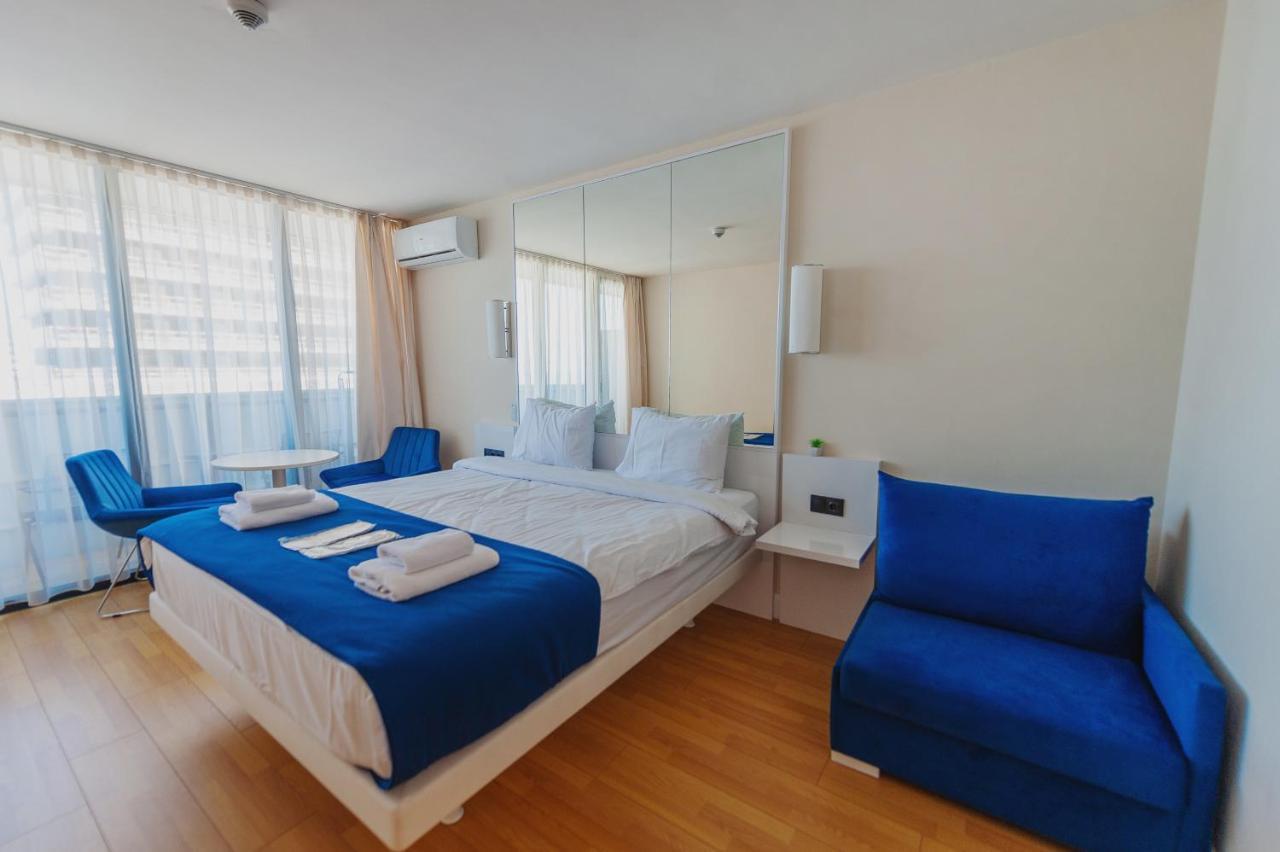 Aparthotel ~ Orbi City ~ Батуми Экстерьер фото