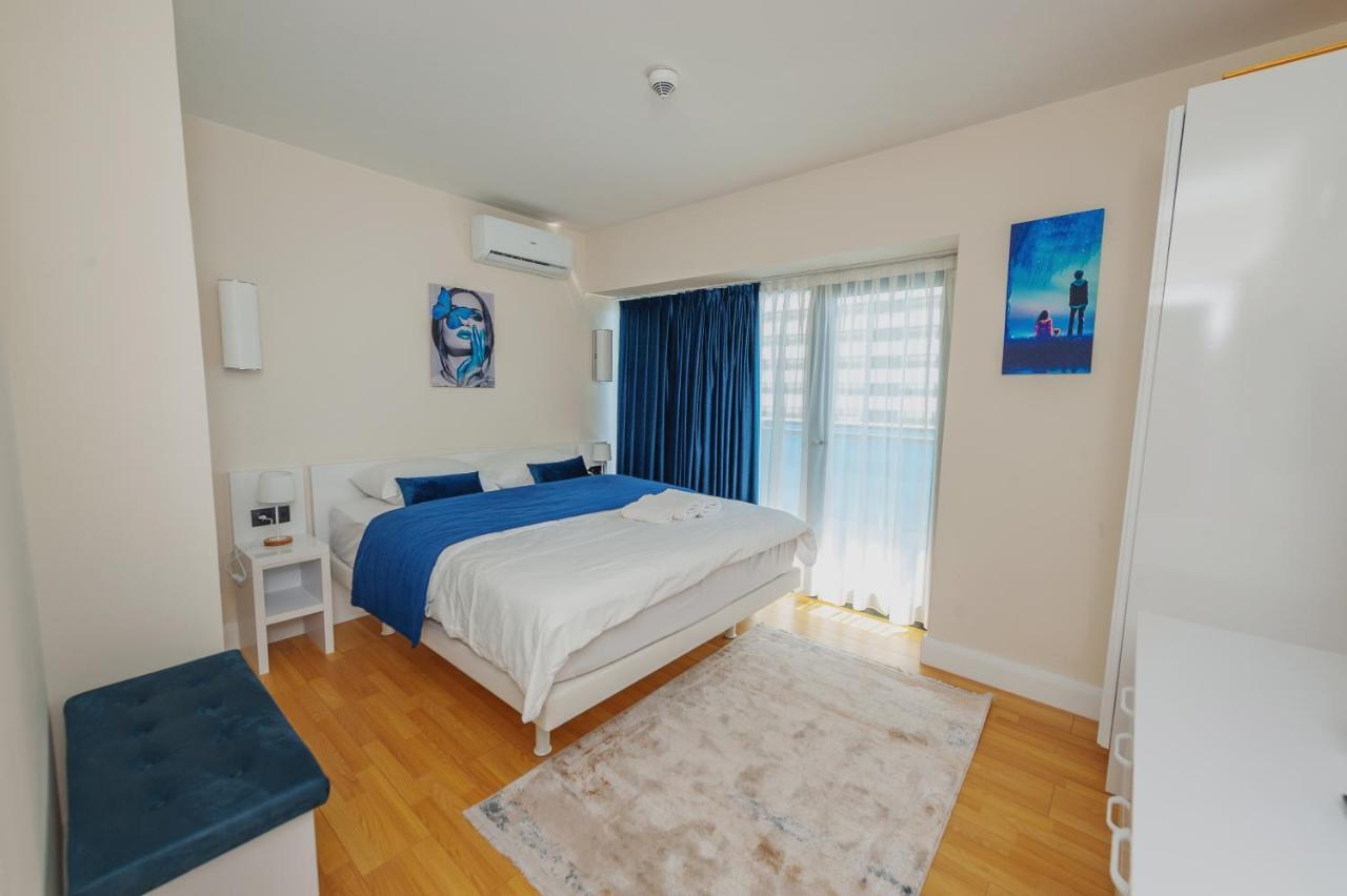Aparthotel ~ Orbi City ~ Батуми Экстерьер фото